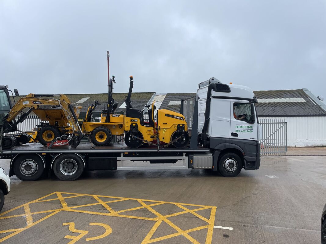 Mini plant hire in Lewisham for trenching and groundworks
